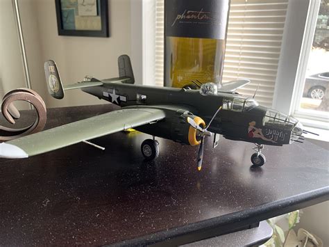 B25j Mitchell Bomber Plastic Model Airplane Kit 148 Scale