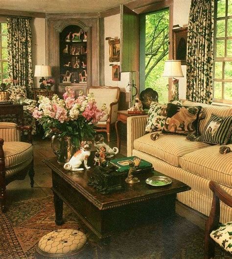 Cozy French Country Living Room Decor Ideas 02 Country