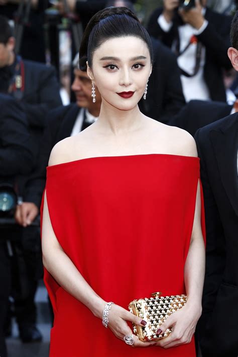 Vanity Fair Details Fan Bingbing S Disappearance Following Tax Scam Bust And Intro For March 27