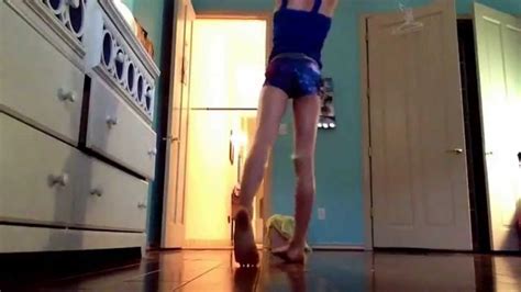 Amazing 9 Year Old Girl Doing Gymnastics Youtube