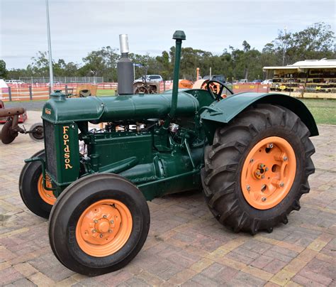 1940 Fordson Tractor Ford Tractors John Deere Tractors Country