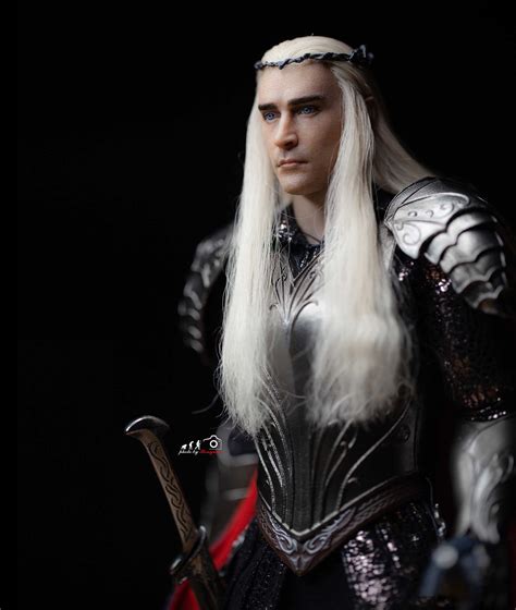 Asmus Toys Lord Of The Rings Thranduil Figround