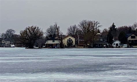 Wilcox Lake Ontario Frozen Lake Jes Lu Flickr
