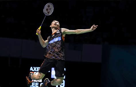 1 international badminton player datuk wira lee chong wei from malaysia. Lee Chong Wei - Badminton Famly