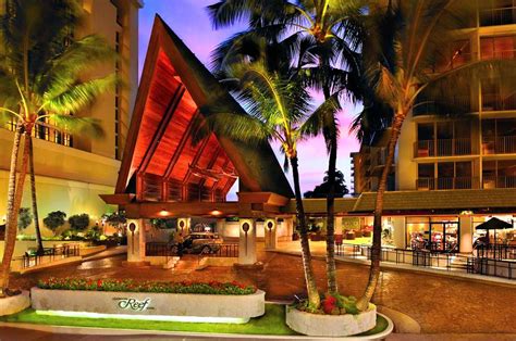 Outrigger Reef Waikiki Beach Resort Oahu Reviews Pictures Travel
