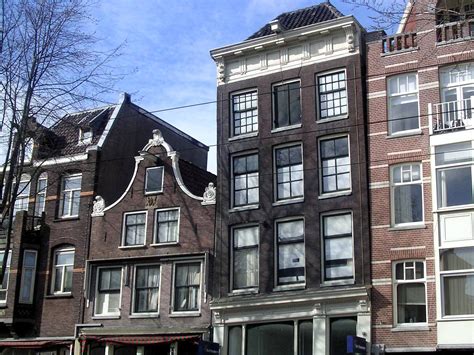 Anne frank house is one of amsterdam's most popular museums. The house where Anne Frank and her family took refuge ...