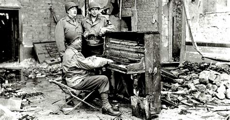 The Us Military Dropped Pianos Onto The Battlefield With Parachutes