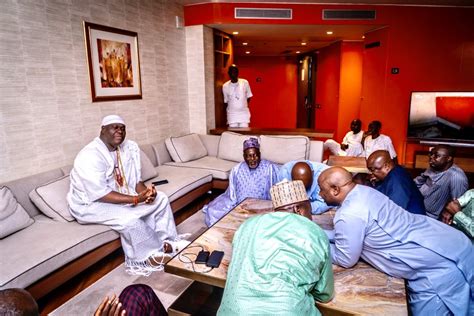 Rt Hon Ahmed Idris Wase On Twitter Wase Receives Royal Blessing From Ooni Of Ife This