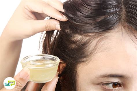 Castor oil has strong antibacterial and antifungal properties and is high in minerals, proteins, vitamin e, and omega 6 fatty acids. How to Use Castor Oil to Boost Hair Growth and Prevent ...