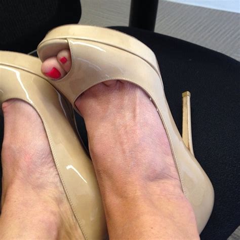 Gretchen Carlsons Feet