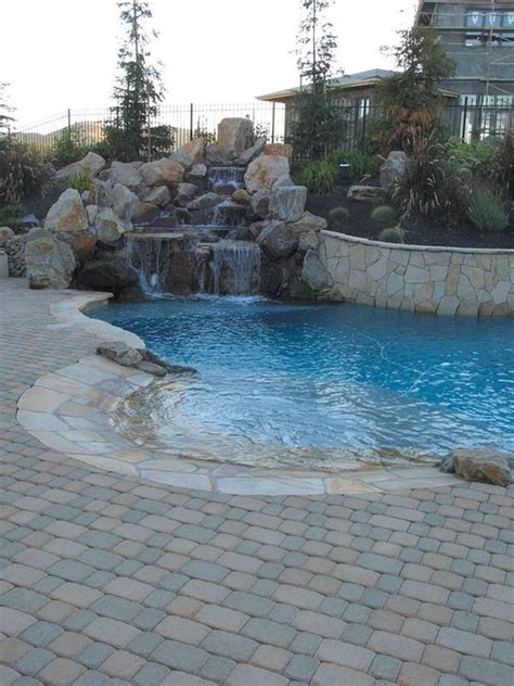 Eye Catching Beach Entry Swimming Pool Ideas For A Stylish Look