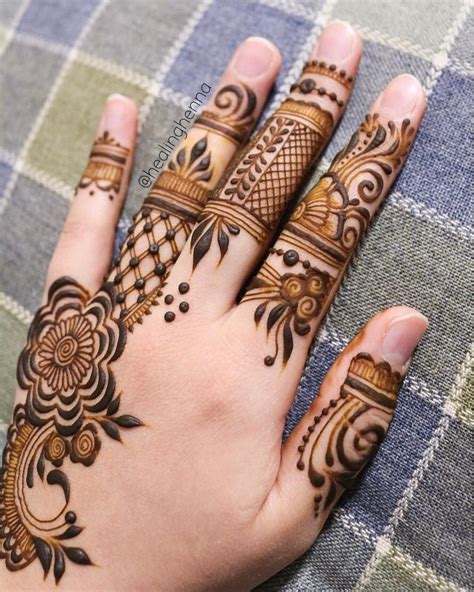 Finally Some Henna For Myself Inspired By The Super Talented Beautes