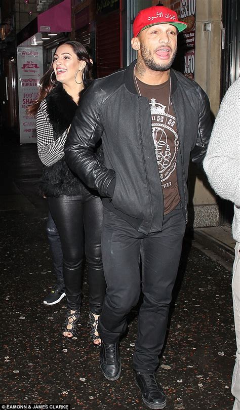 Kelly Brook Cant Stop Smiling With Onoff Fiance David Mcintosh In Manchester Daily Mail Online
