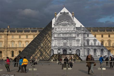 French Artist Jr Makes Paris Louvre Pyramid Disappear In Stunt Daily