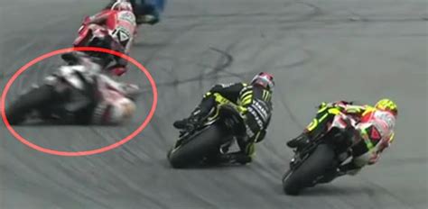 In News Marco Simoncelli Photoshot Accident