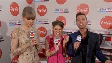 Taylor Swift Red Carpet Interview Ama 2012 Youtube