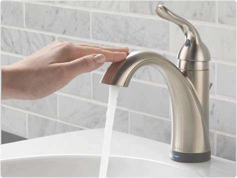 Delta is well known for designing modern quality products with the latest technology. Delta Lahara Single-Handle Bathroom Faucet with Diamond ...