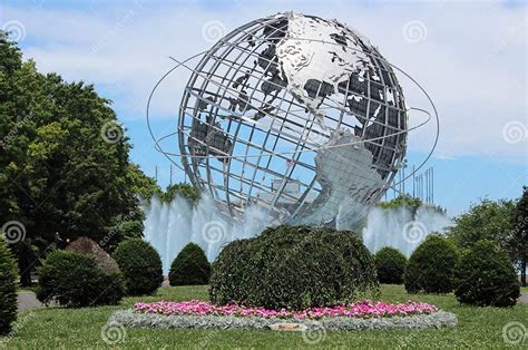 The Unisphere Editorial Stock Image Image Of Photograph 32126829