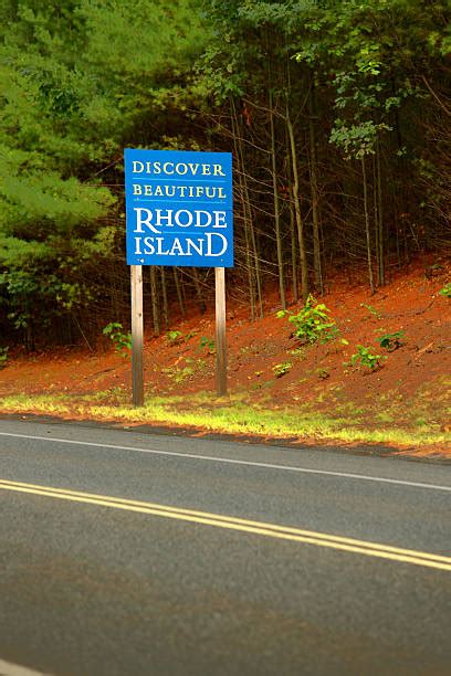 260 Welcome To Rhode Island Sign Stock Photos Pictures And Royalty Free