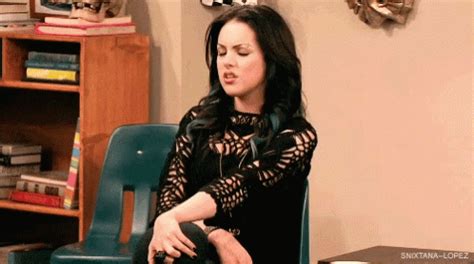 Elizabeth Gillies GIF Elizabeth Gillies Elizabeth Gillies Discover