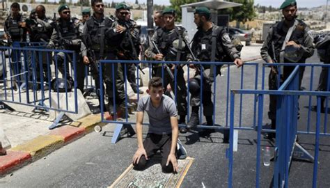 Muslim Prayers End Peacefully At Jerusalem Mosque