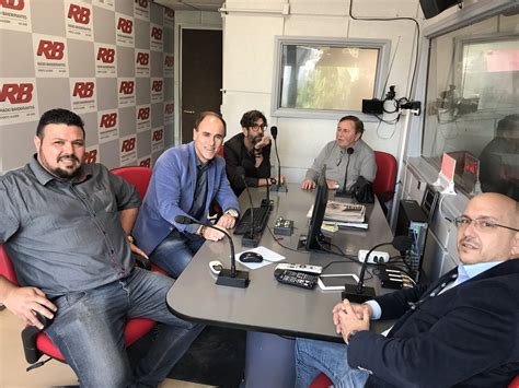 Abri a pergunta achando que grenal era um artista que eu não conhecia fazendo live kkkkk. Edu Cesar (Papo de Bola) on Twitter: "No "PM": pistas de ...