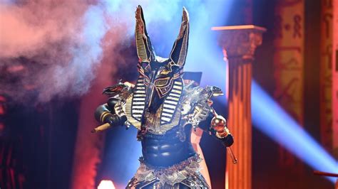 Anubis resembles a dog from ancient egypt of the same name. The Masked Singer 2020: Enthüllt! Dieser Promi ist der ...