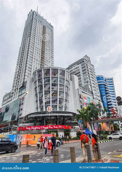 Fx Mall, Senayan - Jakarta editorial photography. Image of mall - 215477807