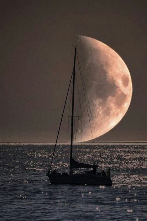 Sailing Takes Me Away Sailing Beautiful Moon Moon Pictures