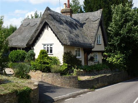 16th Century Thatched Cottage In Hertfordshire England Historic