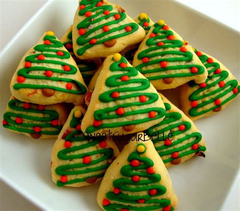 Sallysbakingaddiction.com.visit this site for details: It's Not Cheating…Decorating Storebought Cookies - The ...