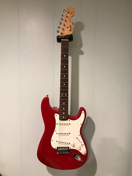 Fender Stratocaster Squier Series 1995 Red Mim Reverb