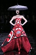 Alexander McQueen - Colección "The Horn of Plenty" - Diseño : Revista ...