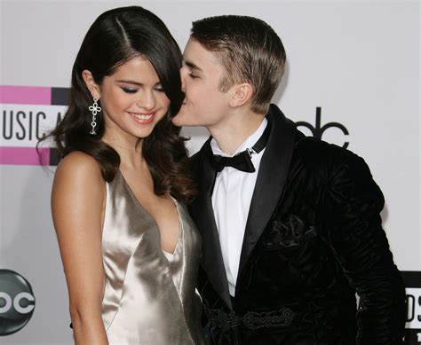 justin bieber and selena gomez reuniting for valentine s day the hollywood gossip