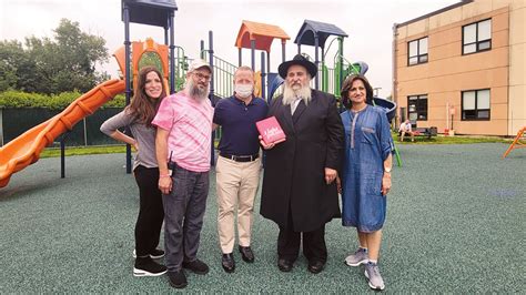 Congressman Gottheimer Visits Day Camp The Jewish Standard