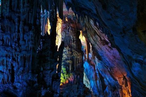Пещера Тростниковой Флейты в Гуйлинь Строительный портал новости