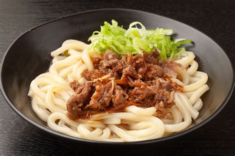 牛肉ぶっかけうどんがおいしく食べられる香川の人気店6andおすすめレシピ