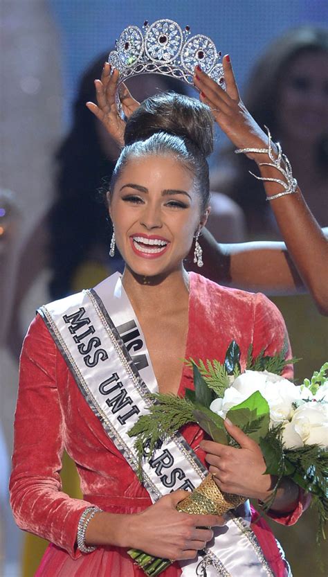No 1 Source Of Entertainment From Nepal Olivia Culpo Crowned Miss