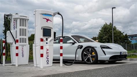 Porsches Idiots Guide Video To Charging The Taycan Ev Ev Central