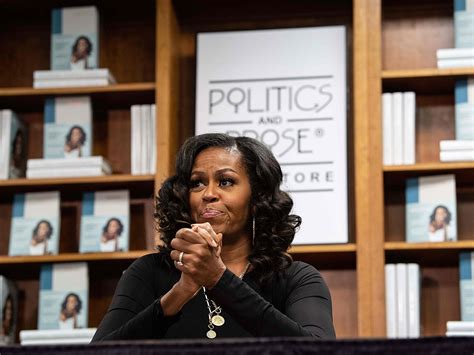 Michelle Obamas Becoming Book Tour An Upcoming Netflix Documentary Canoecom