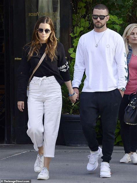 Justin Timberlake Jesica Biel Jessica Biel And Justin Mens Casual Suits Fashion Couple Male