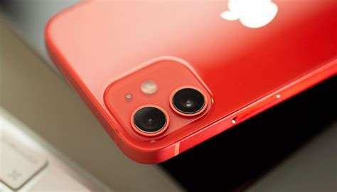 Apple Iphone 16 Se Může Vrátit K Vertikálnímu Rozložení Fotoaparátu
