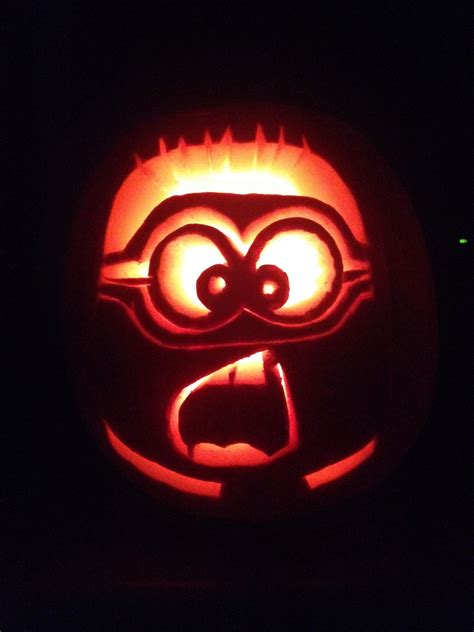 Minion Stencil From Zombie Pumpkins Pumpkin Carving Pinterest