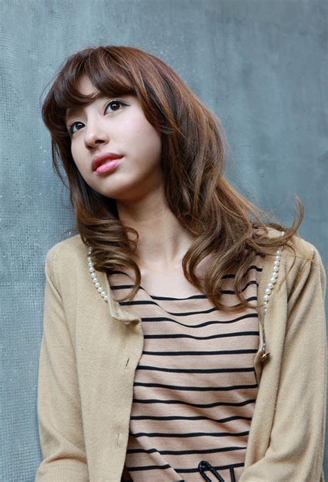 Short bob is a guarantee to style it every day. New Beautiful Long Wavy Hairstyle for Asian Girls | Ladies ...