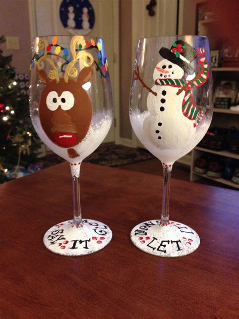 Hand Painted Christmas Wine Glass Set