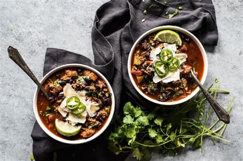 Spice Up Fall With This Spicy Beef Chorizo Chili Recipe The Manual