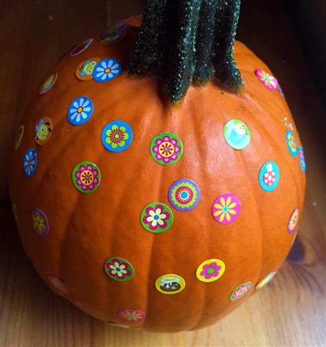 But decorating a pumpkin is a little different when you are too young to be trusted with your mom's best steak knife. 5 Toddler-Friendly Ways to Decorate a Pumpkin | Totschooling - Toddler, Preschool, Kindergarten ...