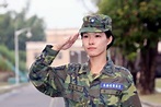 女兵超稀有！他好奇「碰過很正女軍官嗎」 網秒點名這軍種：基本上都正妹 | ETtoday生活新聞 | ETtoday新聞雲