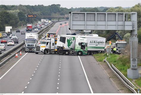 Mpumalanga accident between bakkie and truck leaves one dead. Eight die in horror minibus crash on the M1 involving two ...