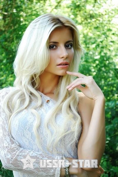 Single Girl Alina From Kiev Ukraine I Am Passionate And Romantic